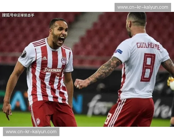 地中海的怒火与港口荣耀：奥林匹亚克斯vs马赛，一场刺破黑夜的足球史诗